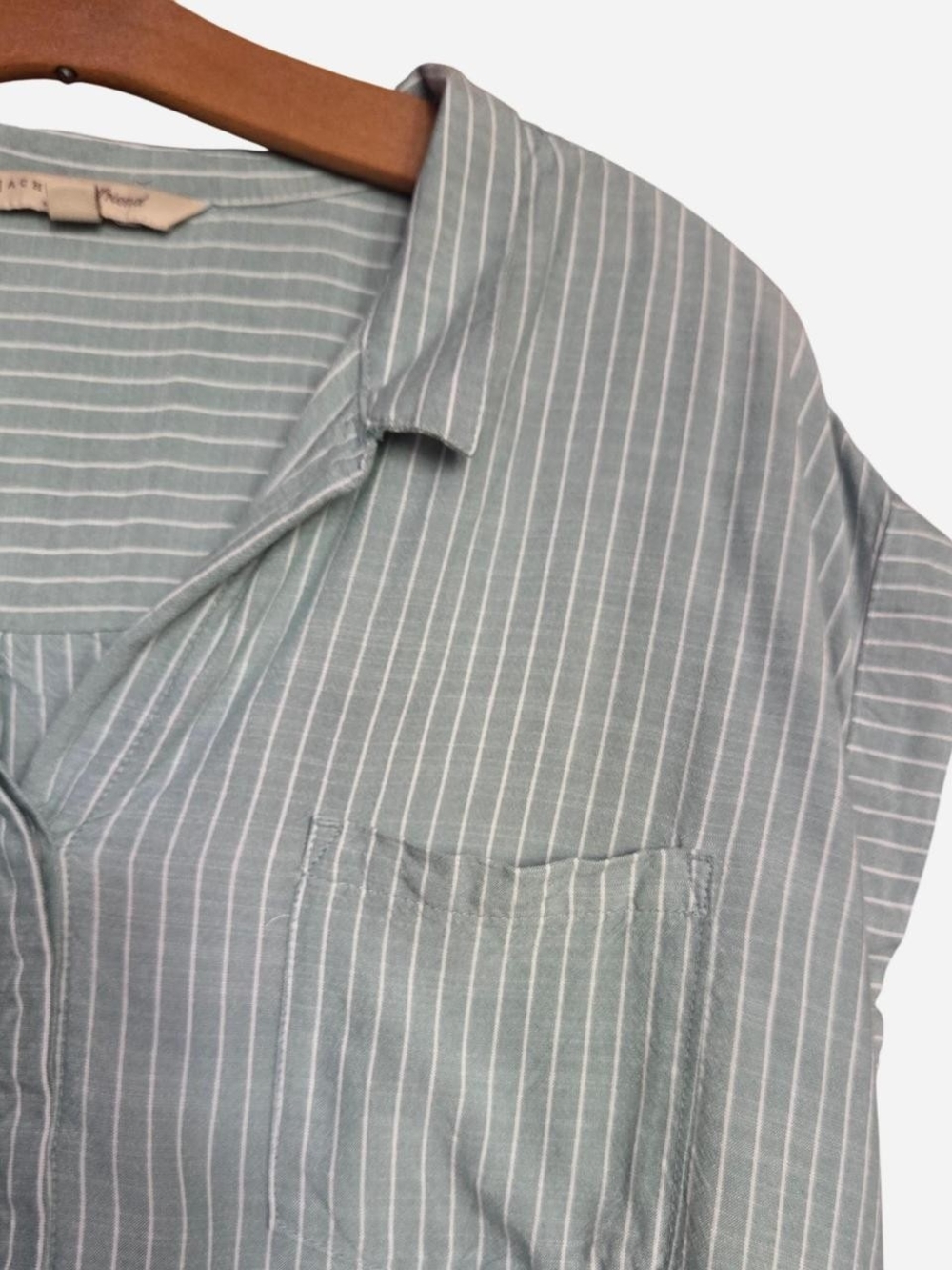 JACHS Girlfriend Mint Green Vertical-Stripe Short Sleeve Shirt